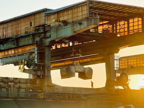 Navigating the Labyrinth: Practical Frameworks for Reinventing Your Business Operating Model